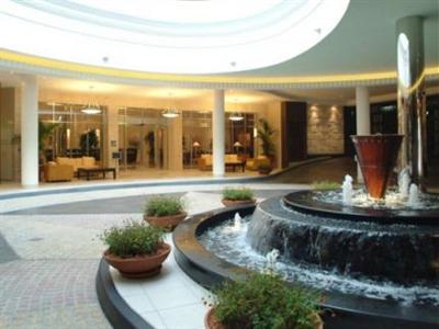 фото отеля Towers of Chevron Renaissance