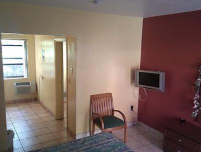 фото отеля Carl's El Padre Motel