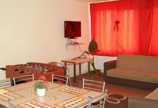 фото отеля Hostel & Camping Iza