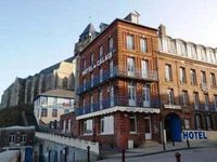 Hotel de Calais