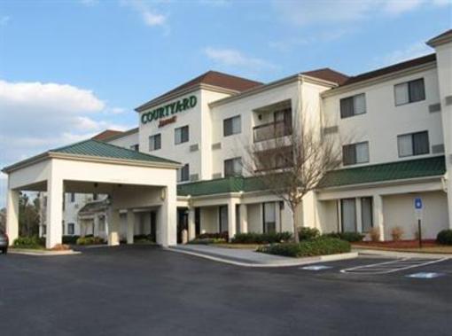 фото отеля Courtyard by Marriott Atlanta Six Flags