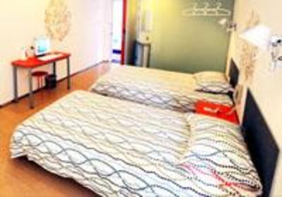 фото отеля Pod Inn Hangzhou Huanggushan Road