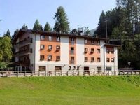 Residence Hotel Candriai Alla Posta