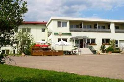 фото отеля Hotel & Restaurant Pfefferminzbahn Kölleda