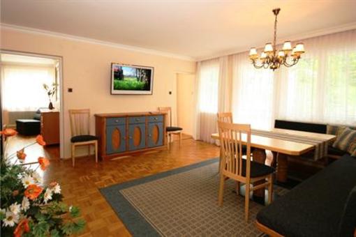 фото отеля Appartements Stocker - Zur Schmiede