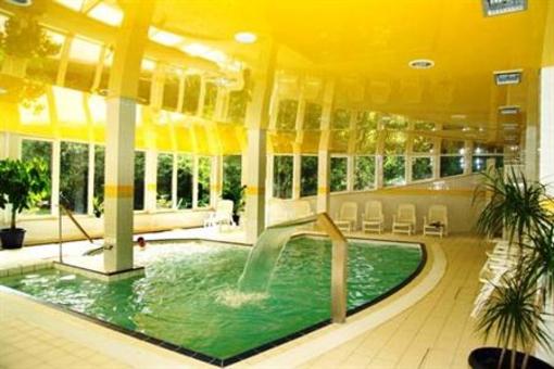 фото отеля Hotel Riviera Karlovy Vary