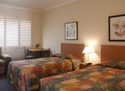 фото отеля Country Roads Motor Inn Goondiwindi
