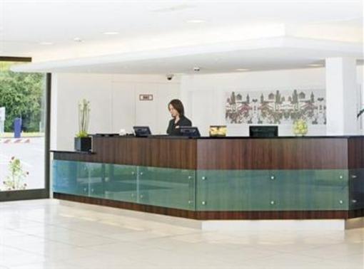 фото отеля Park Inn by Radisson Duesseldorf Sud