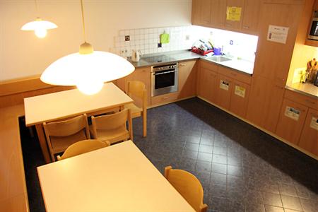 фото отеля Strawberry Youth Hostel Mittelgasse