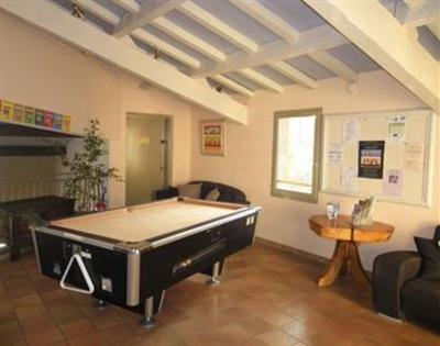 фото отеля Hostellerie Du Luberon Vaugines