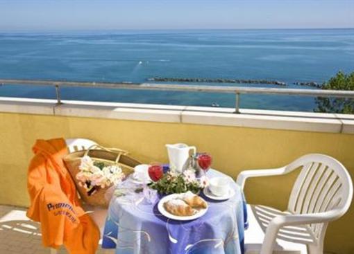 фото отеля Hotel Promenade Gabicce Mare