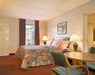 фото отеля Days Inn Sevierville Kodak