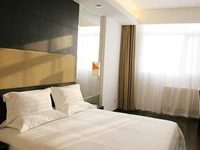 Xinyuan Holiday Hotel