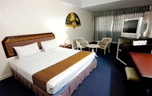 фото отеля Lampang Wiengthong Hotel