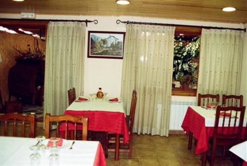 фото отеля Hostal Casa Pernalle Vall de Boi