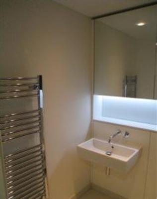 фото отеля Quartermile Luxury Apartment