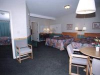 Royal 7 Budget Inn