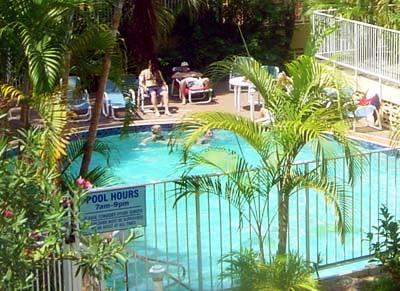 фото отеля Cascade Gardens Holiday Apartments