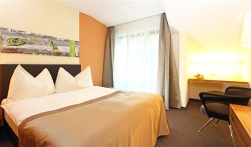 фото отеля Kastanienbaum Swiss Quality Seehotel