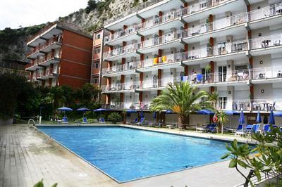 фото отеля La Divina Apartments