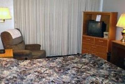 фото отеля Budget Host Crestview Inn
