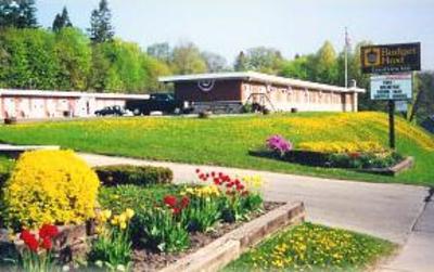 фото отеля Budget Host Crestview Inn