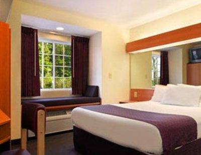 фото отеля Microtel Inns & Suites Auburn