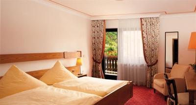 фото отеля Hotel Traube Lof