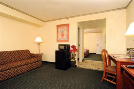 фото отеля Governor's Inn