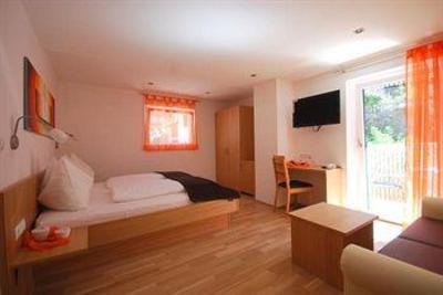 фото отеля Aparthotel St. Stefan