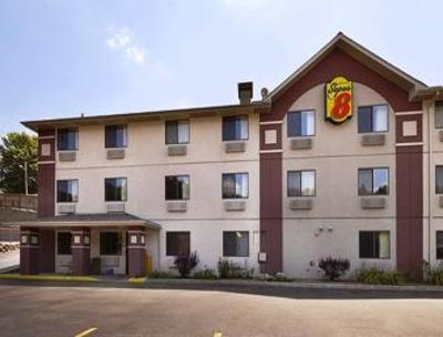 фото отеля Super 8 Motel Wheeling