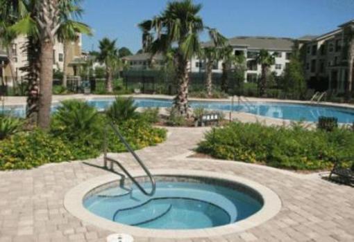 фото отеля Corporate Suites at Falcon Lake Apartments Jacksonville