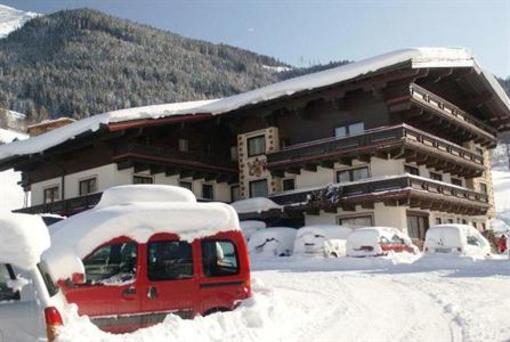 фото отеля Unterellmau Hotel Saalbach-Hinterglemm