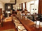 фото отеля The White House Inn