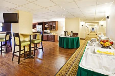 фото отеля Holiday Inn World's Fair Park