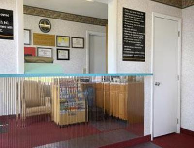 фото отеля Super 8 Motel South Fredericksburg (Virginia)