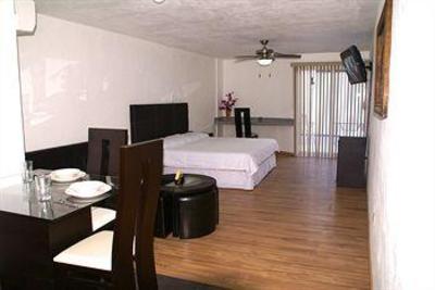 фото отеля Suites DIOH