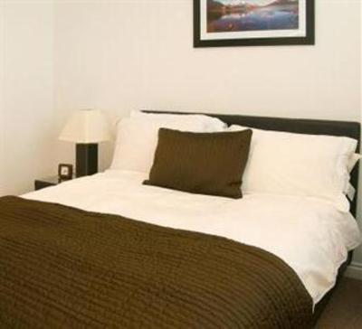 фото отеля Bow Serviced Apartments