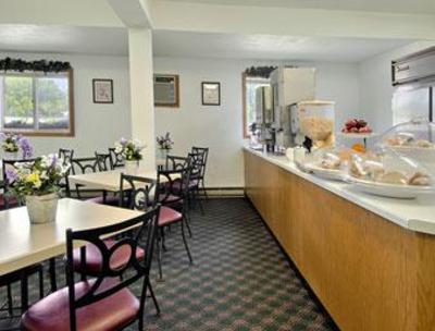 фото отеля Super 8 Motel Sturgeon Bay