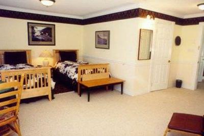 фото отеля Pineridge Bed and Breakfast