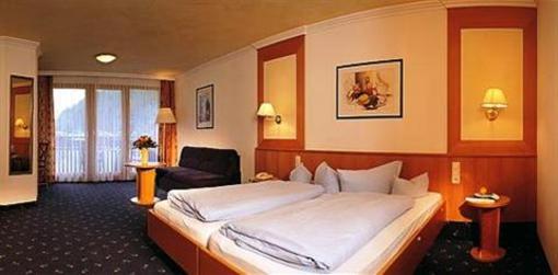 фото отеля Hotel Weisseespitze