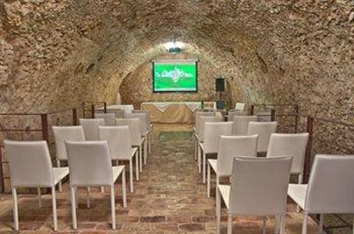 фото отеля Antico Borgo Hotel Chieti