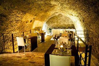 фото отеля Antico Borgo Hotel Chieti