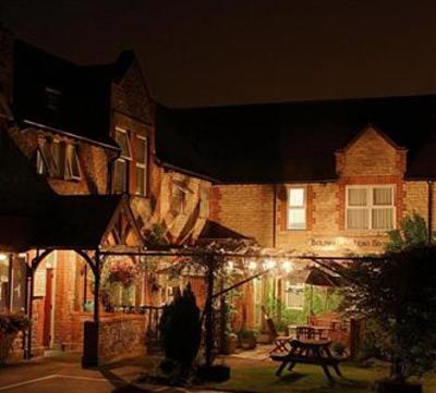 фото отеля The Bolingbroke Arms
