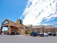 Quality Suites Tulsa