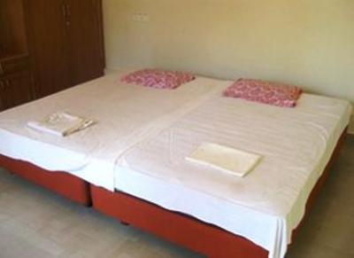 фото отеля Furtados Beach House Benaulim