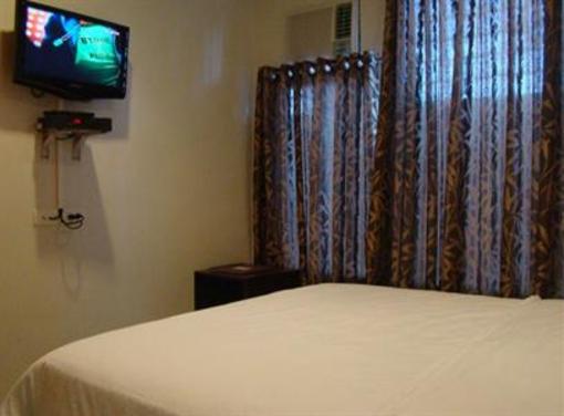 фото отеля Cinfandel Suites