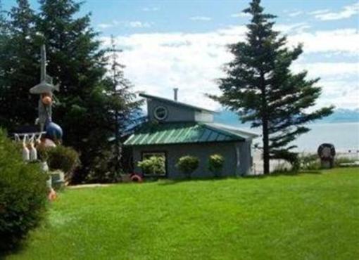фото отеля Alaska Beach House Bed and Breakfast