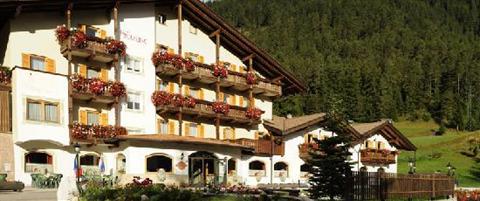 фото отеля Hotel Touring Pozza di Fassa