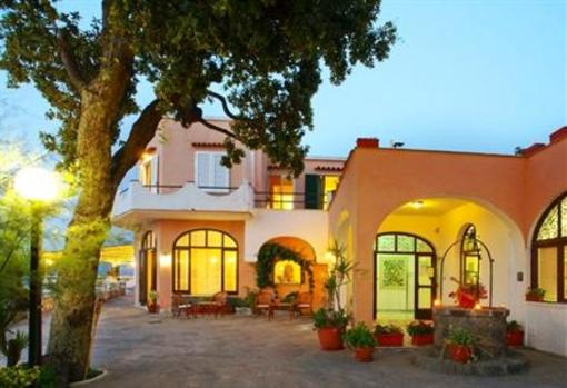 фото отеля La Madonnina Hotel Casamicciola Terme